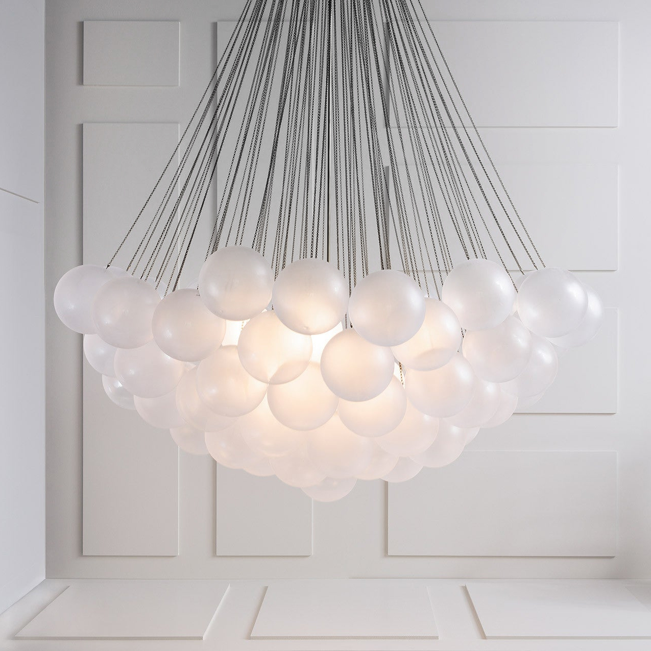 Eiririra Chandelier Bubble Frosted Glass