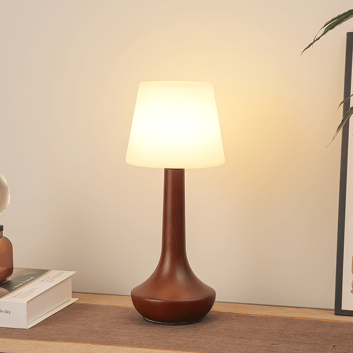 Bello Wooden Retro Table Lamp
