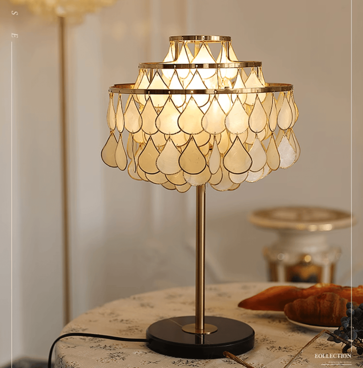 Jacob Luxury Teardrops Shell Table Lamp