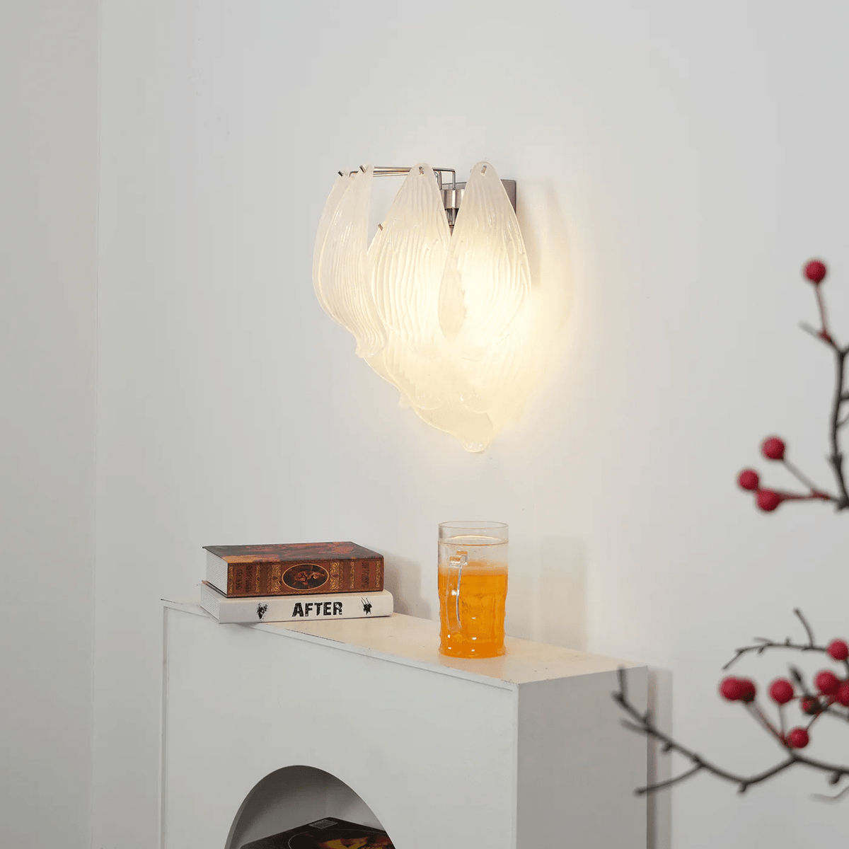 Lioriniella Wall Lamp Murano Glass Petal Frosted Cascading