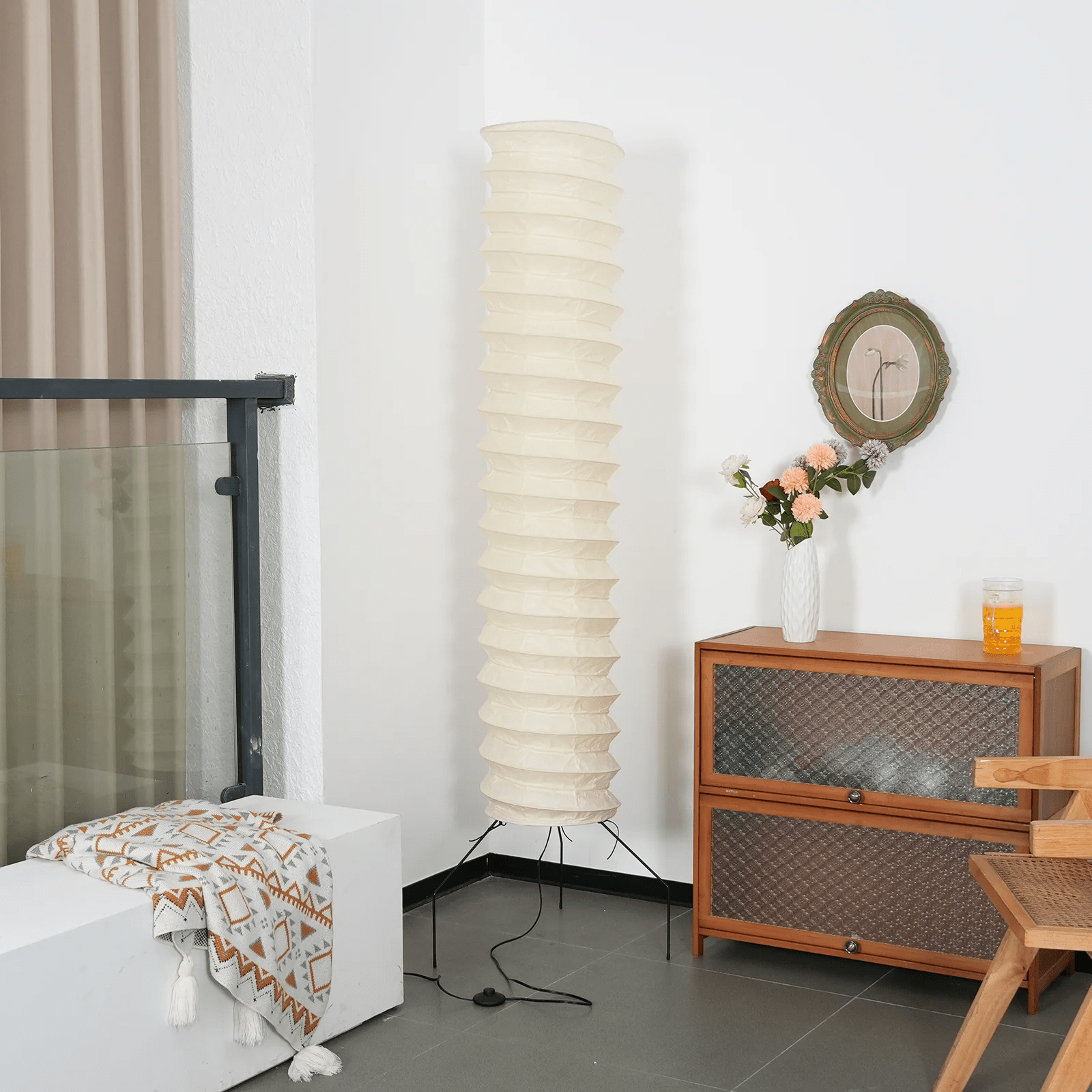 Soraine Minimalist Rice Paper Floor Lamp