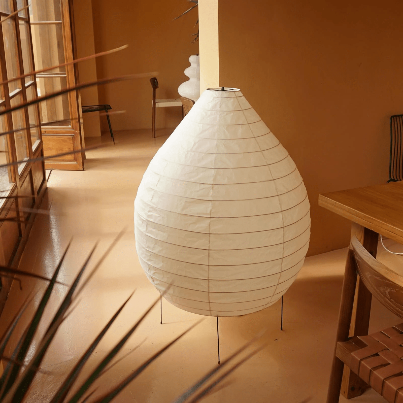 Viraiviella Modern Floor Lamp