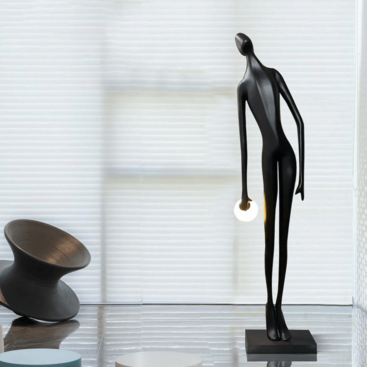 Ersilyra Artistic Resin Floor Lamp