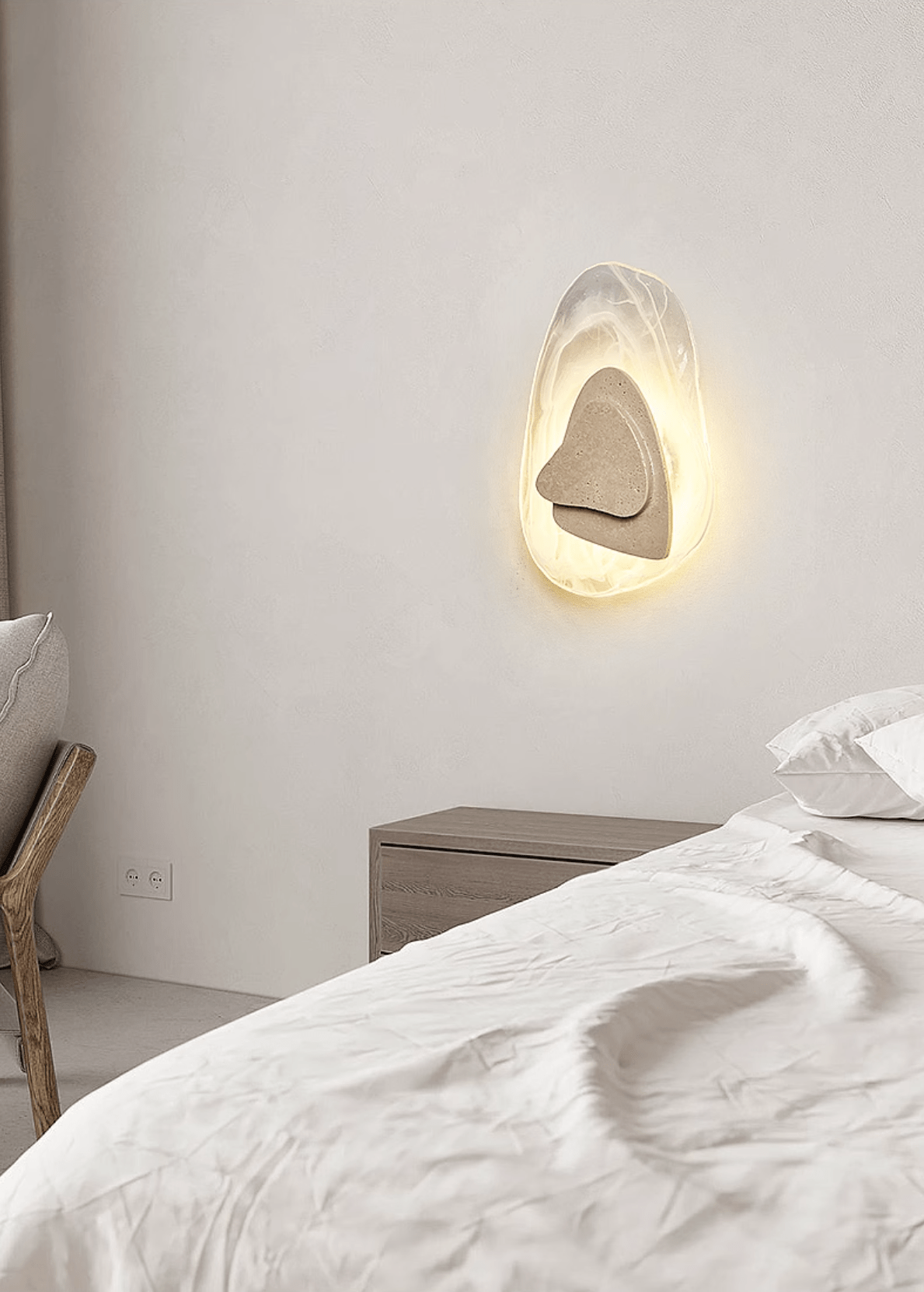 Noriselia Sconce
