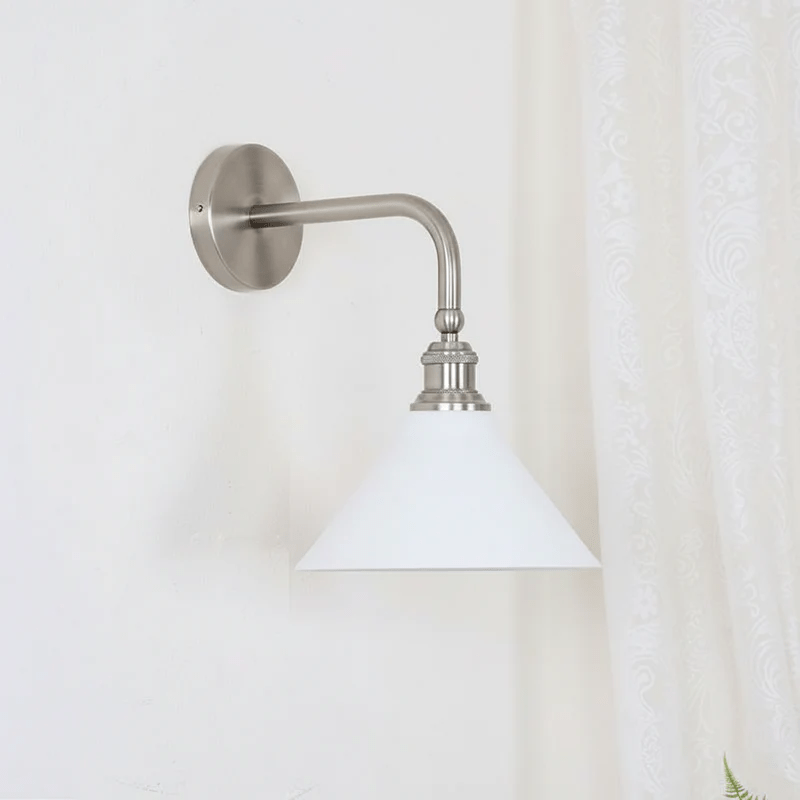 Zaya Minimalist Metal Wall Lamp