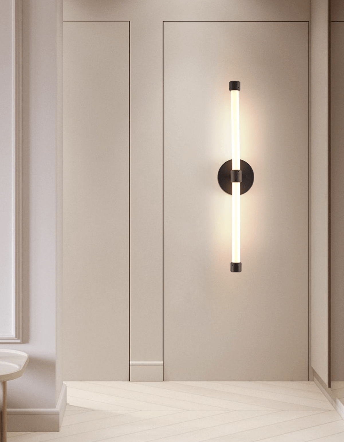 Voske Vertical Tube Minimalist Brass Wall Lamp