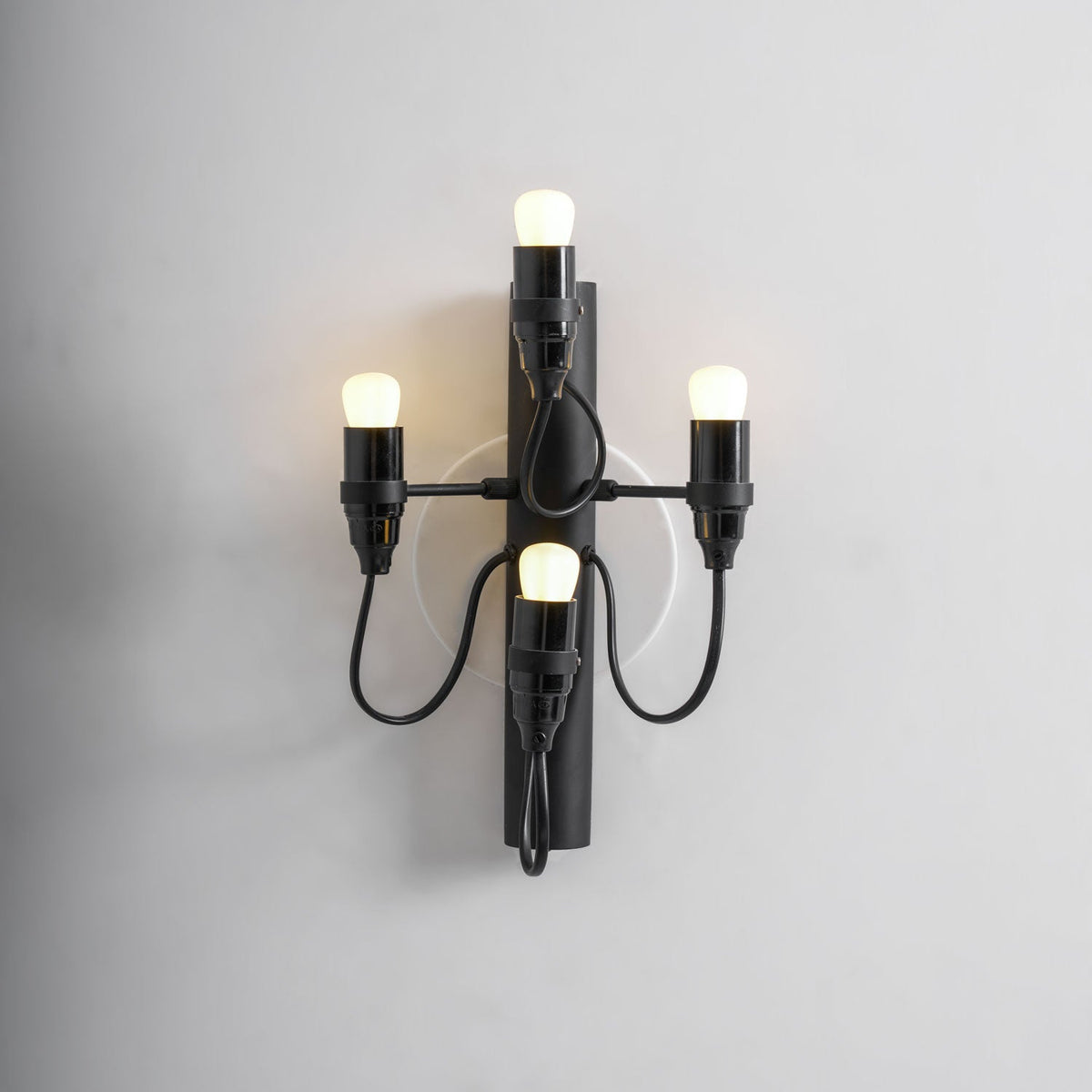 Myraeara Classic Unique Wall Lamp