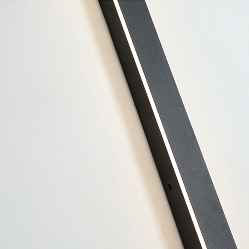 Silex Linear Outdoor Wall Lamp - Neutral Decor