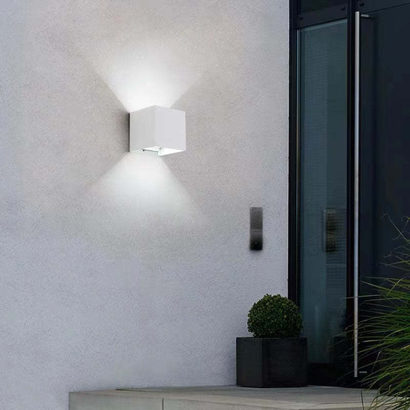 Ray Modern Adjustable Square Outdoor Wall Lamp LED - Neutral Decor
