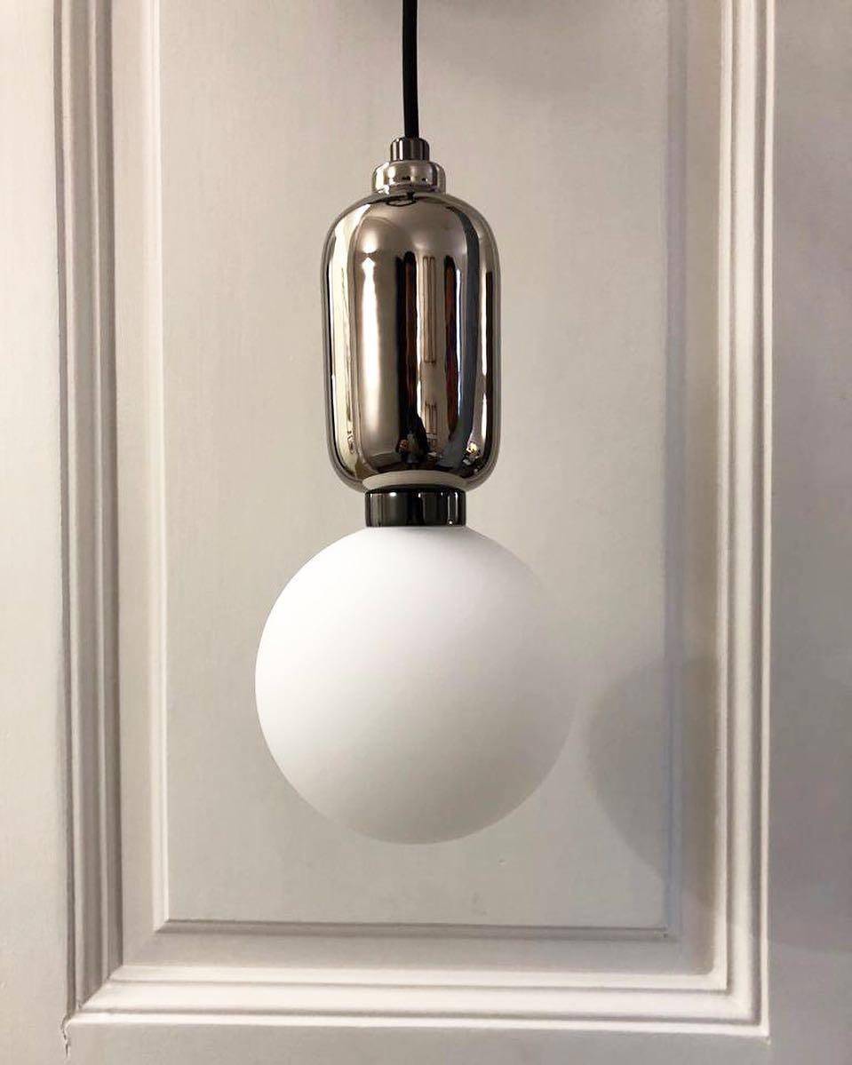 Carter Modern Glass Pendant Light
