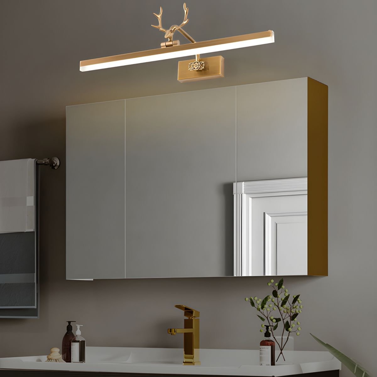 Orlirira Modern Minimalist Art Wall Lamp