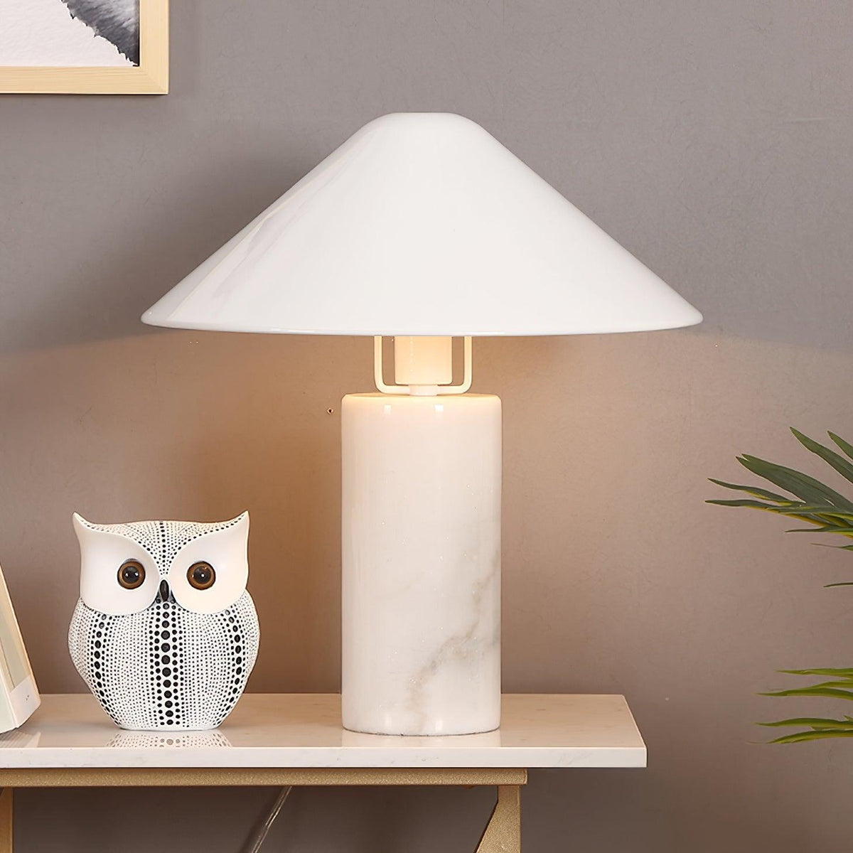 Elyrian Marble Minimalist Table Lamp