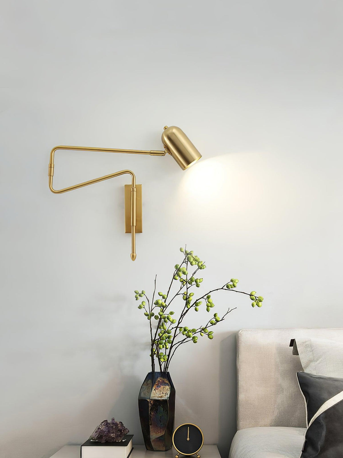 Teveno Contemporary Wall Lamp