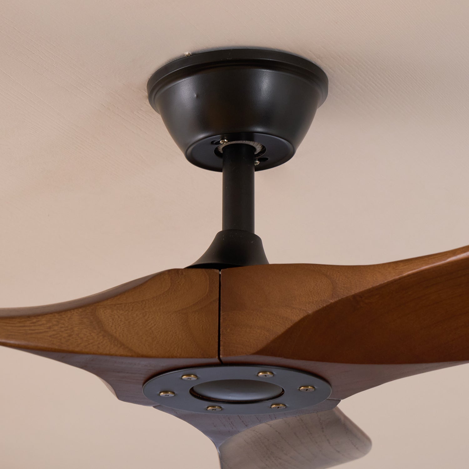 Bellstone Aero Breeze Ceiling Fan Light