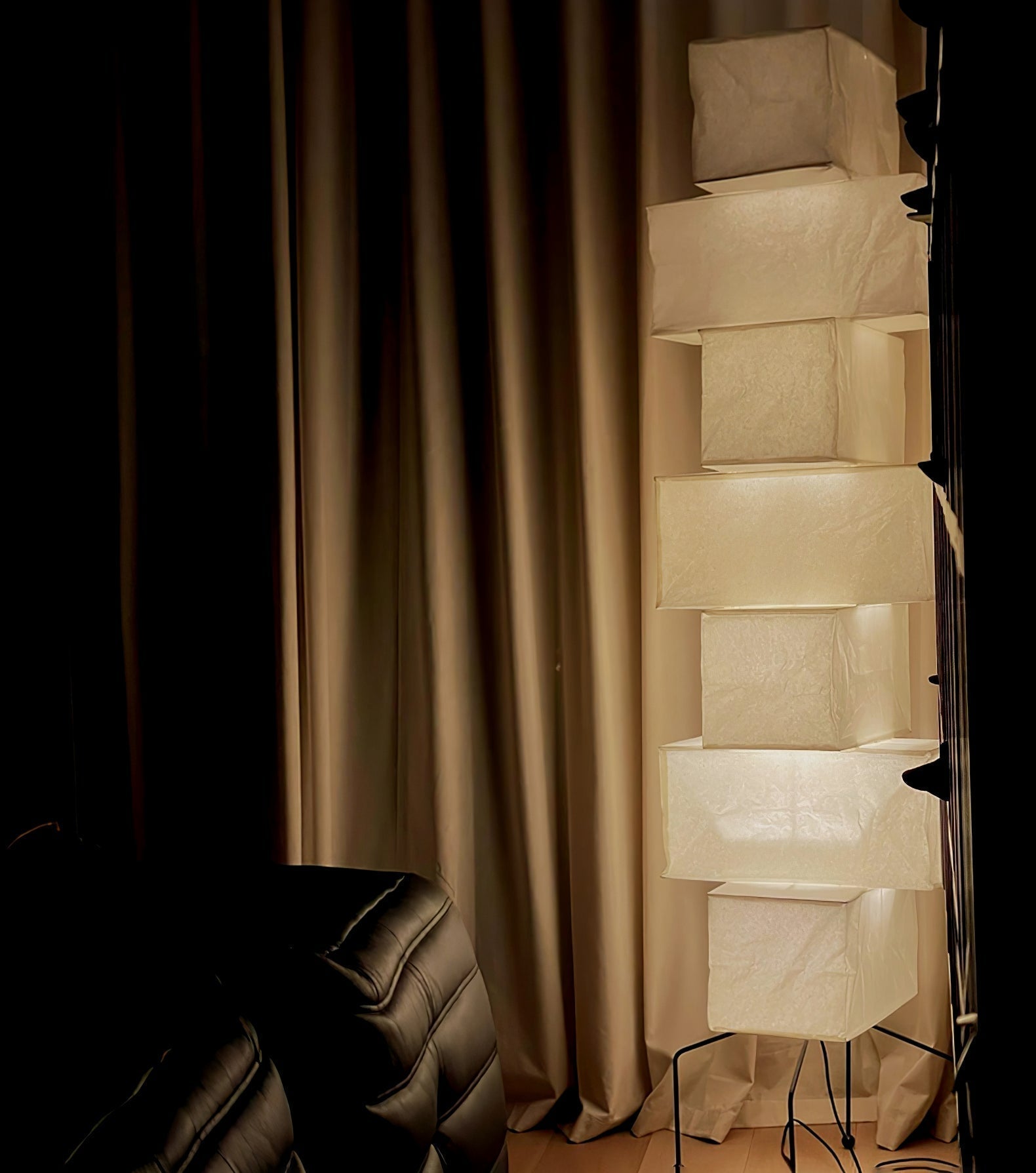 Avara Paper Floor Lamp