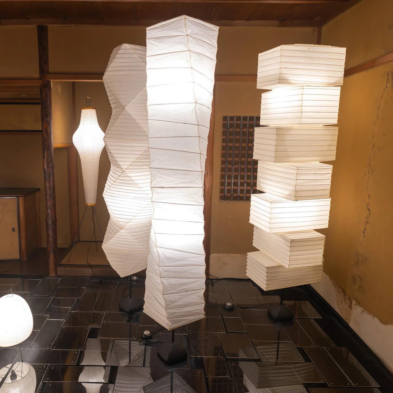 Avara Paper Floor Lamp - Neutral Decor