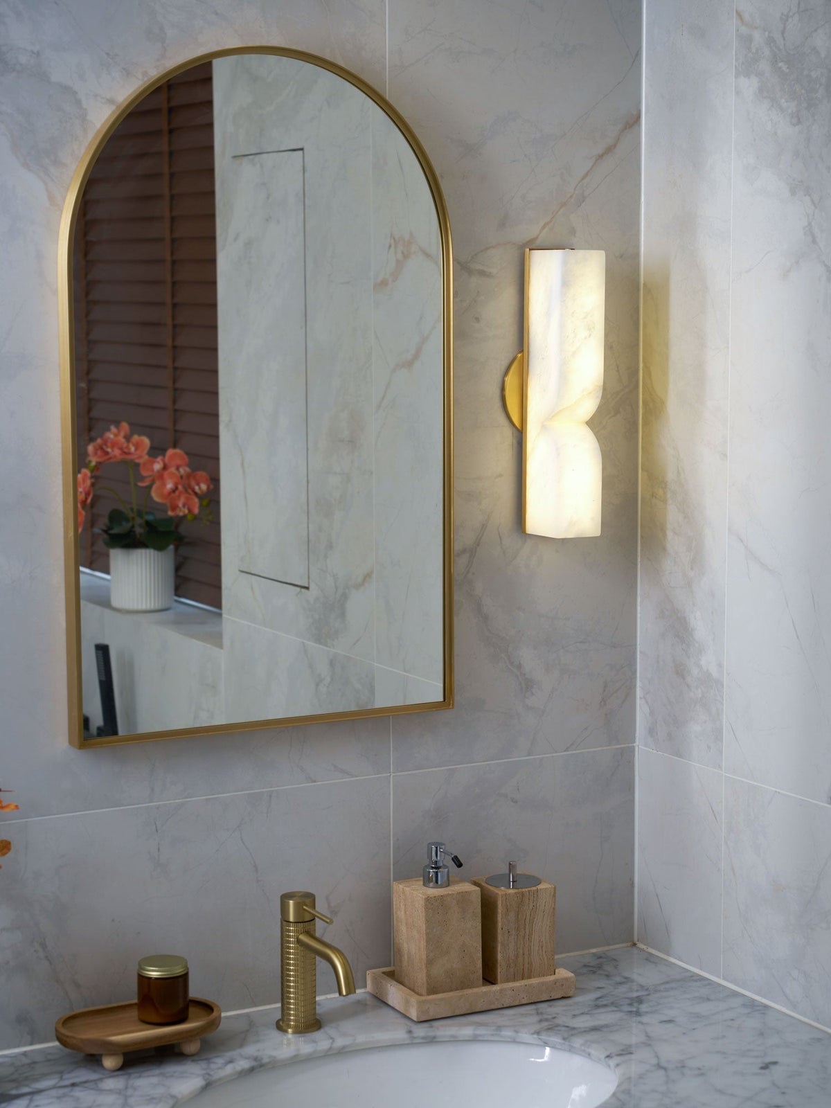 Lena Alabaster Rectangular Plug Wall Lamp