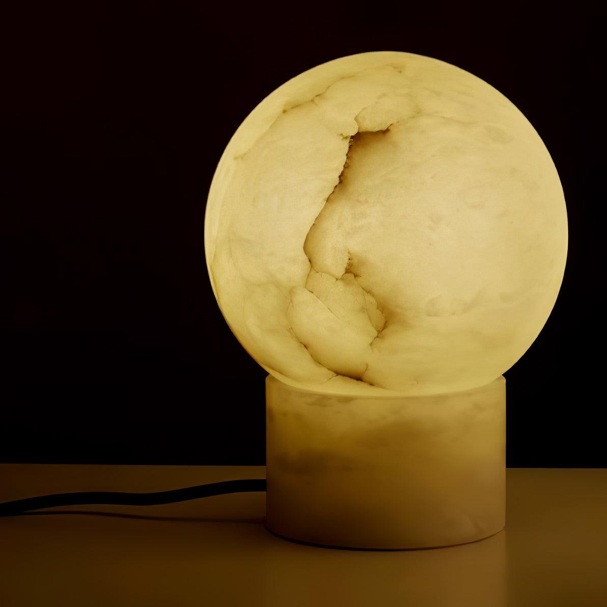 Albiniella Modern Alabaster Table Lamp