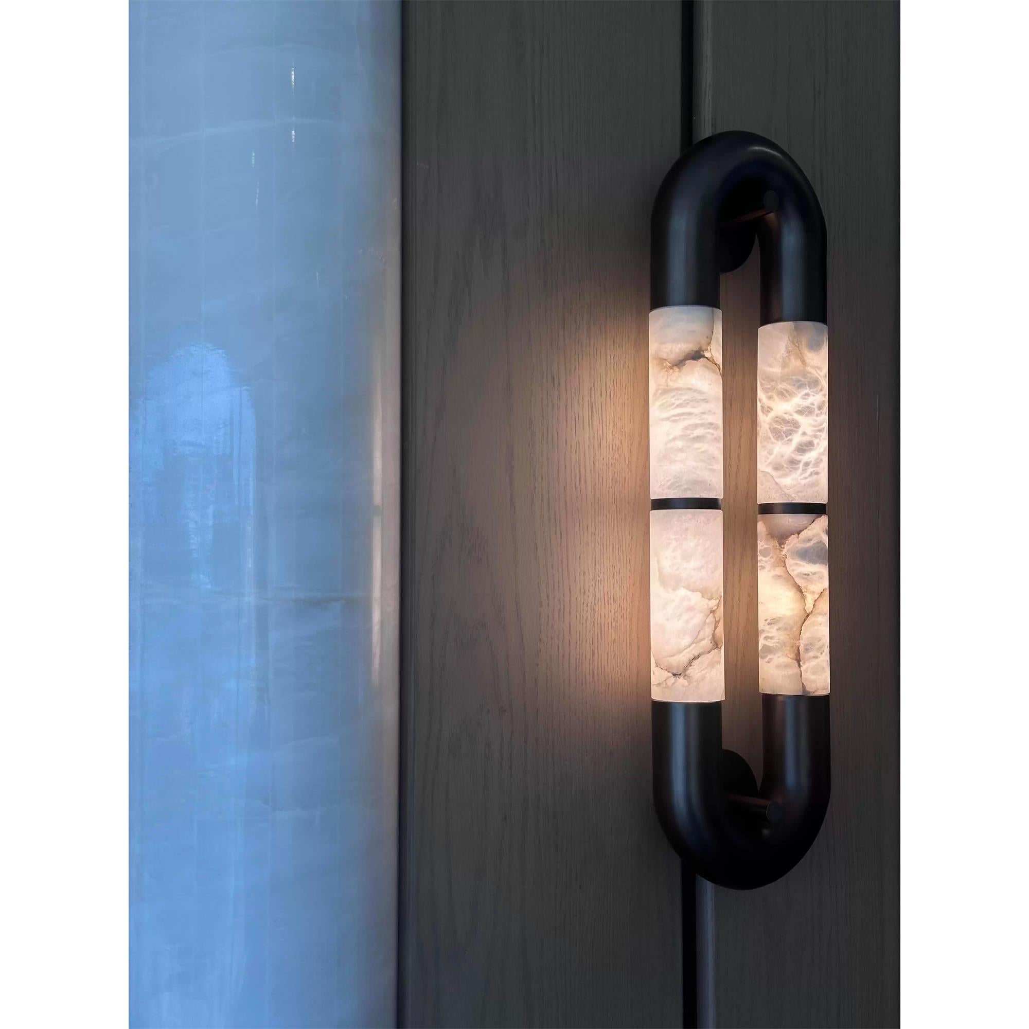 Velivelia Wall Sconce