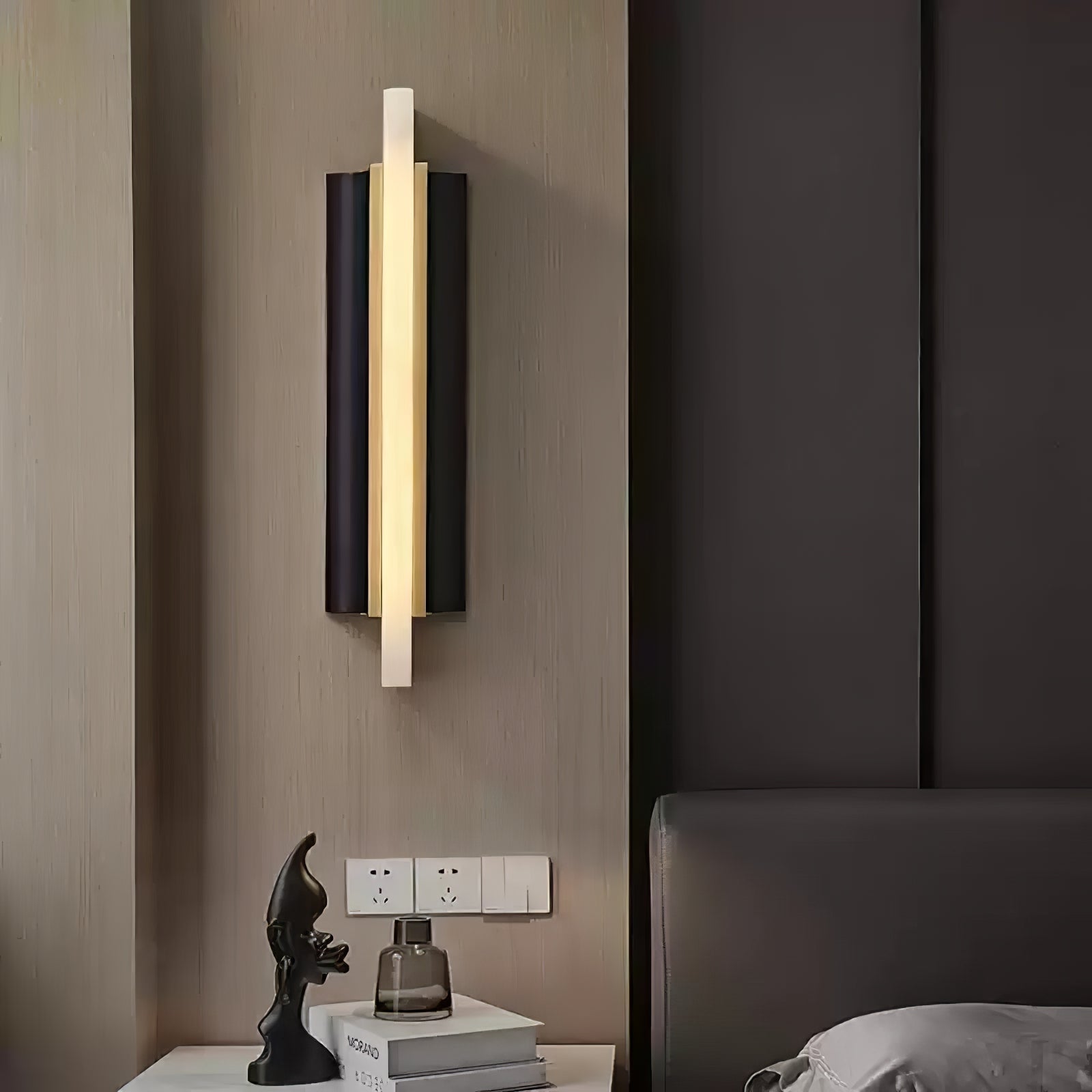 Aurelian Vintage Alabaster Wall Light - Neutral Decor