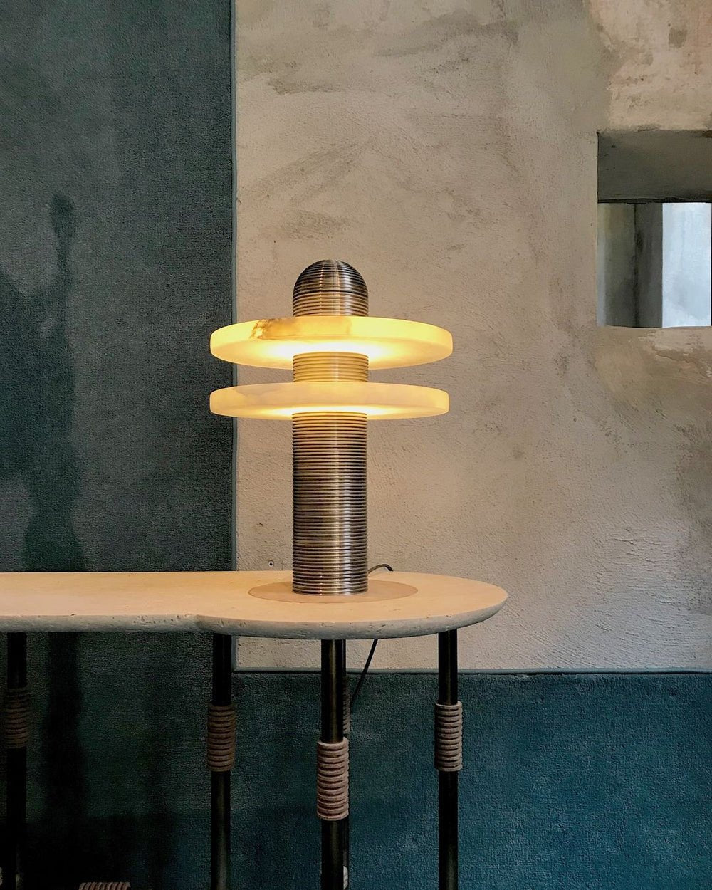 Nerio Modern Alabaster Table Lamp