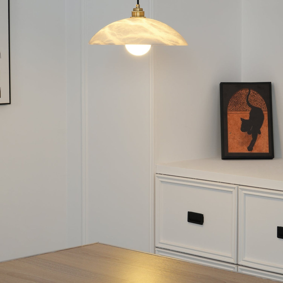 Nerea Minimalist Alabaster Pendant Light