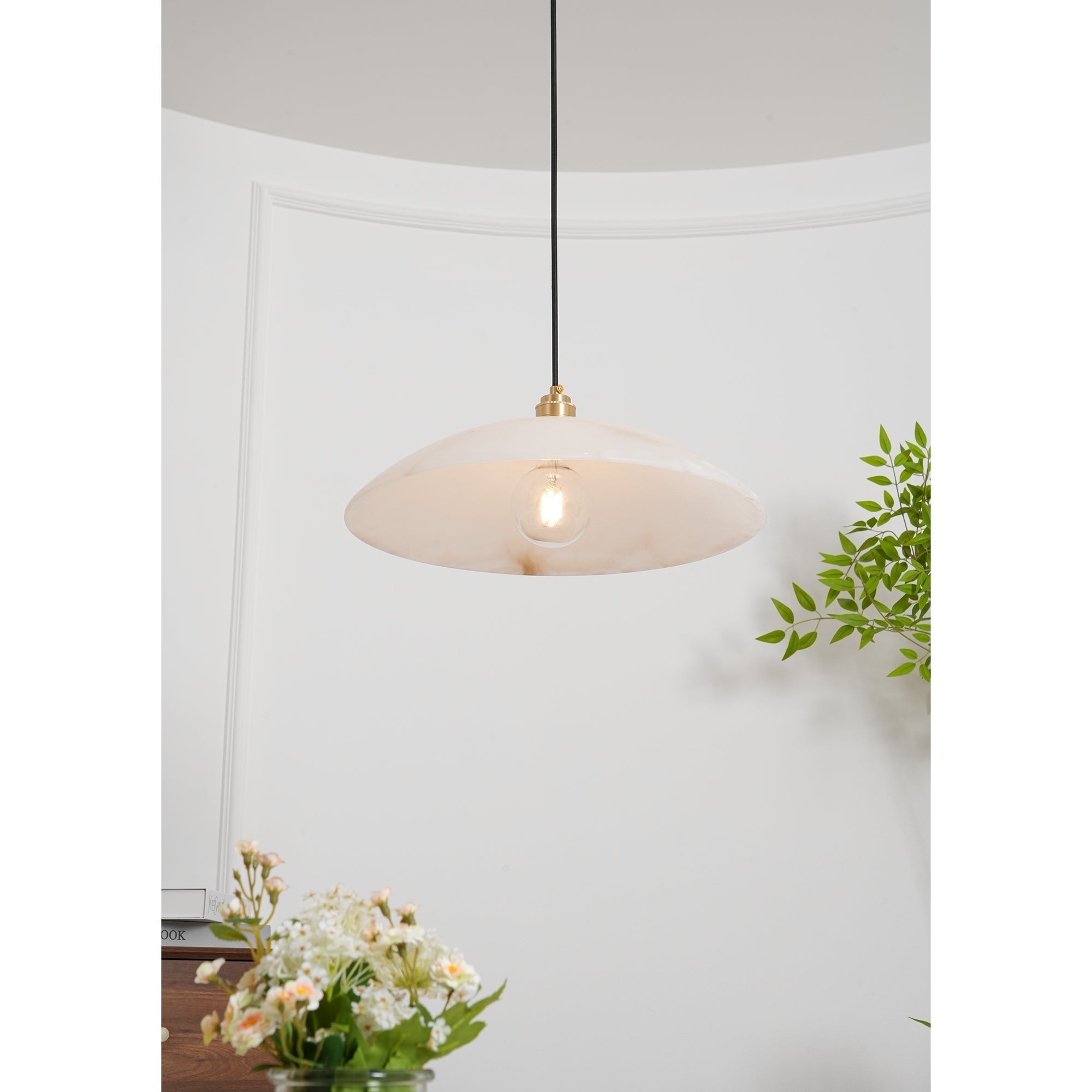Nerea Minimalist Alabaster Pendant Light