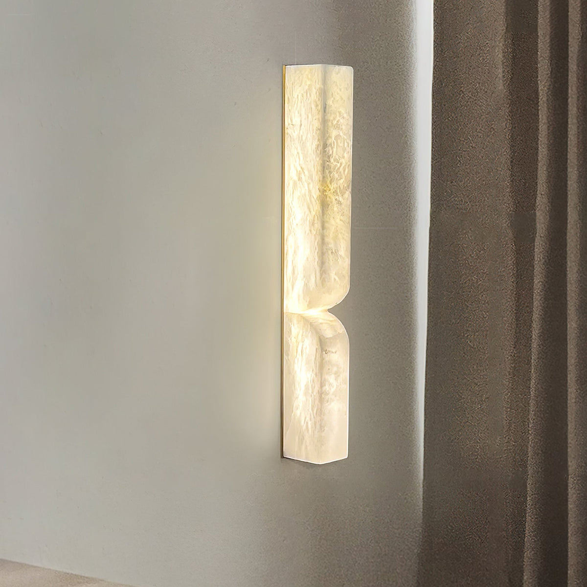 Niveelle Alabaster Rectangular Wall Lamp
