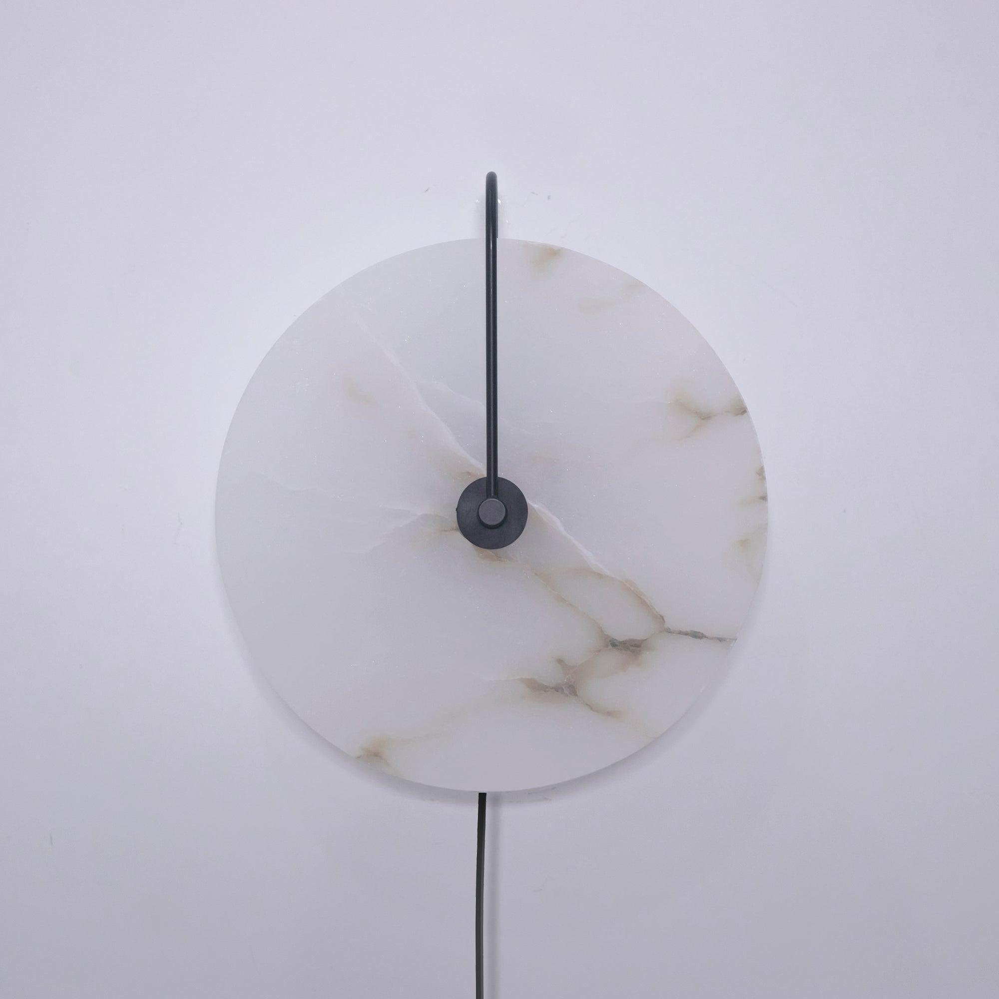 Ceraeyra Alabaster Globe Wall Light - Neutral Decor