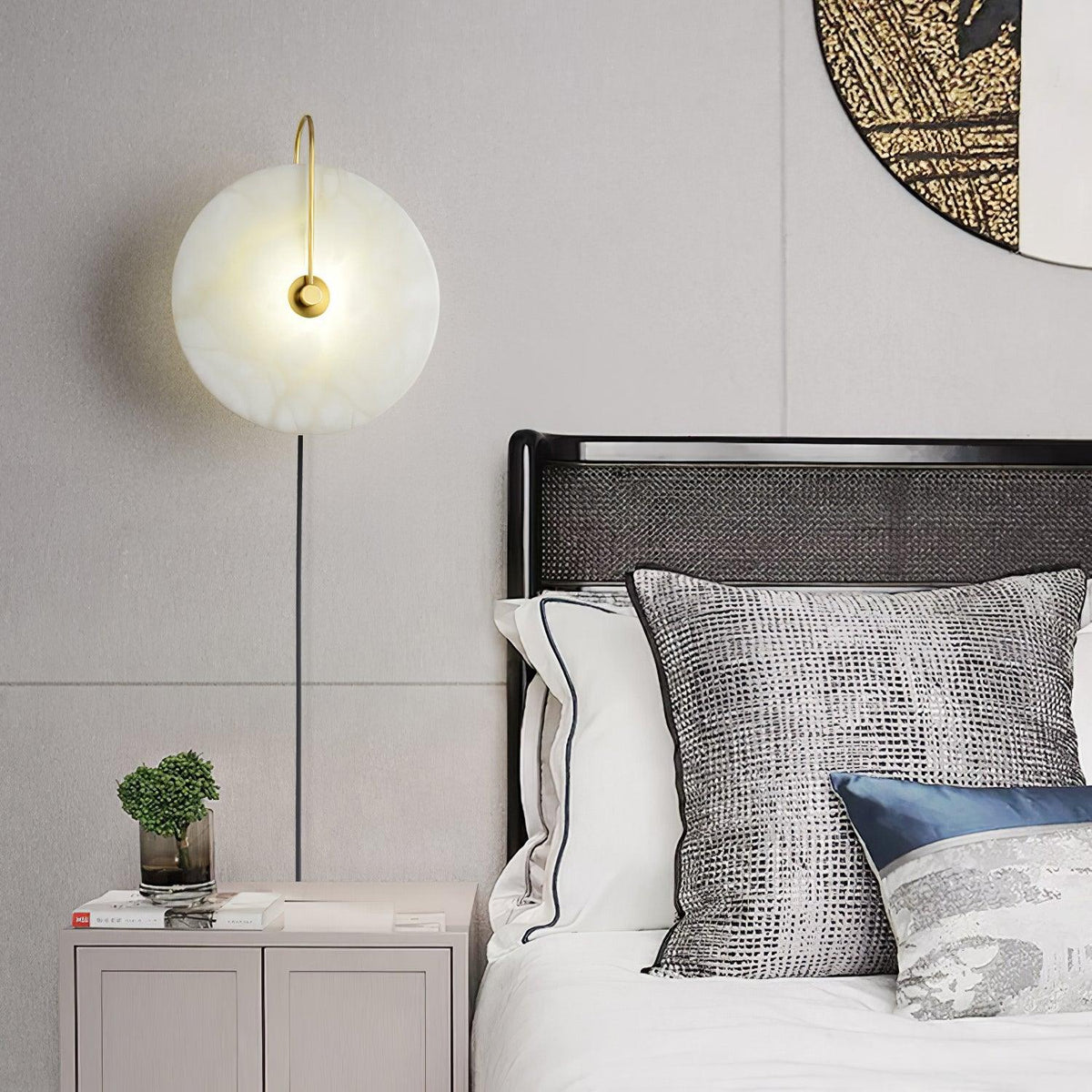Ceraeyra Alabaster Globe Wall Light