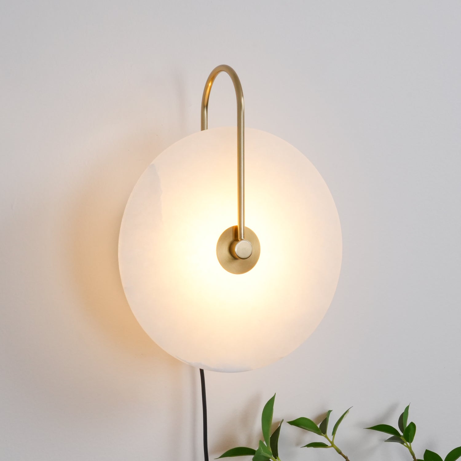 Ceraeyra Alabaster Globe Wall Light