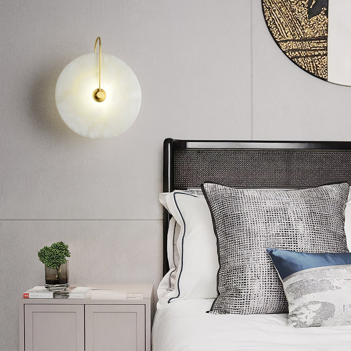 Albeenne Alabaster Globe Wall Lamp