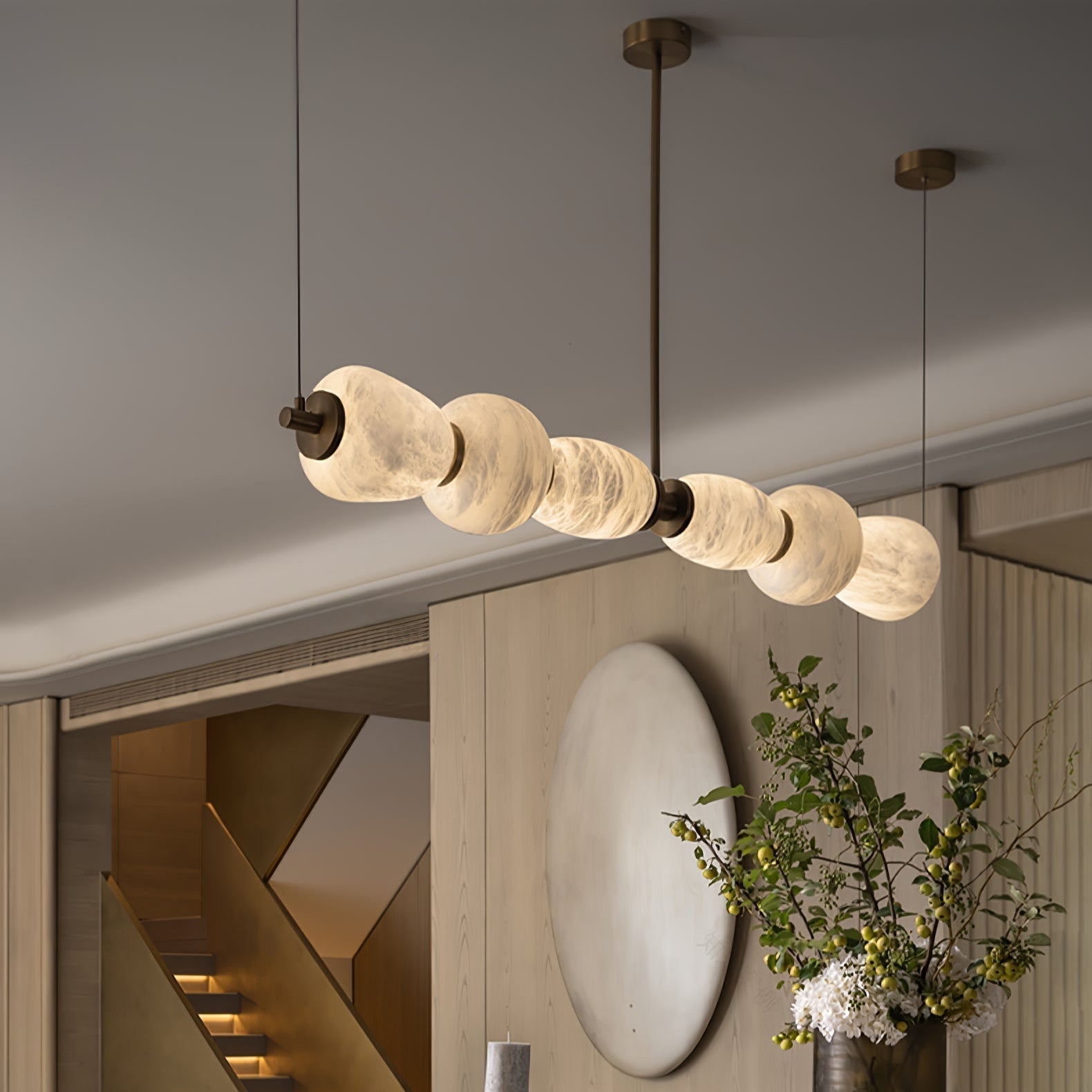 Saroa Alabaster Linear Pendant Light