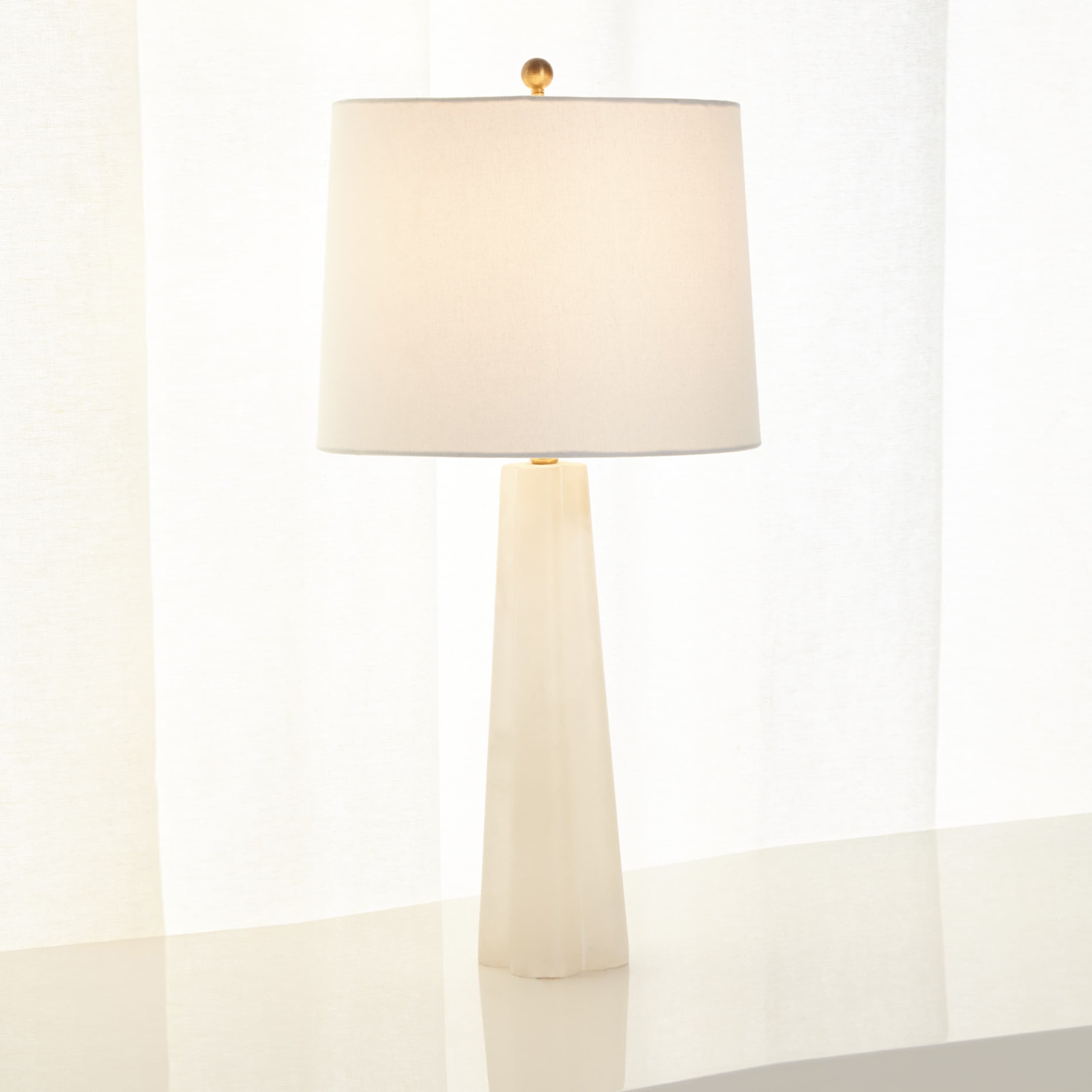 Rivoraine Table Lamp