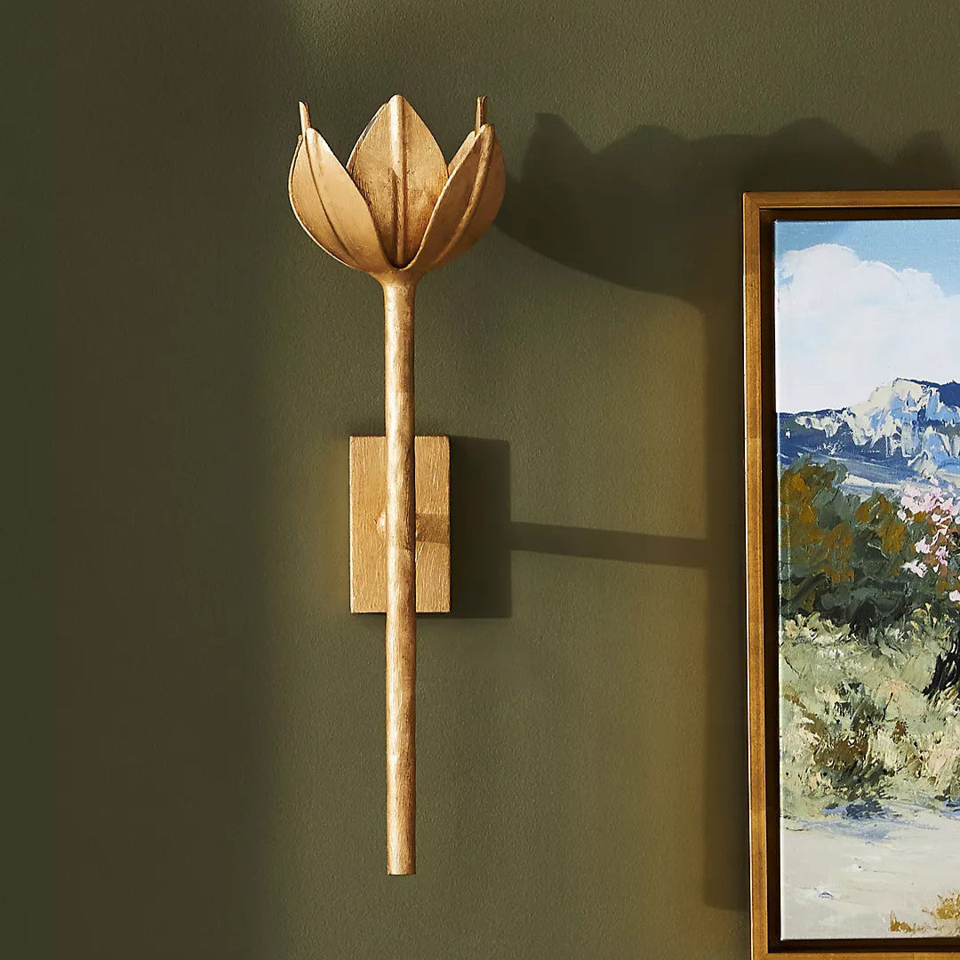 Nerissa Wall Lamp Flower