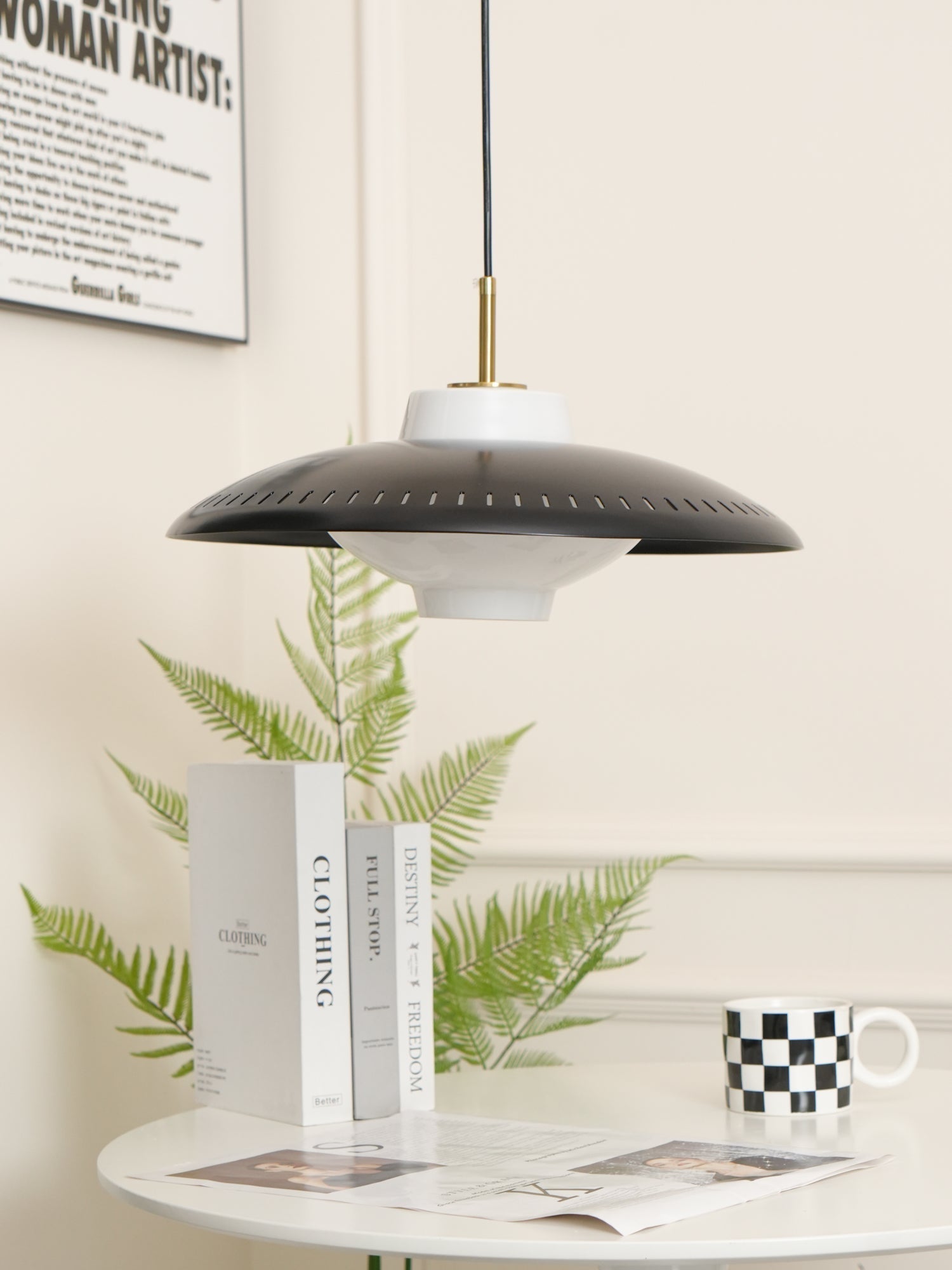 Rocan Classic Minimalistic Pendant Lamp