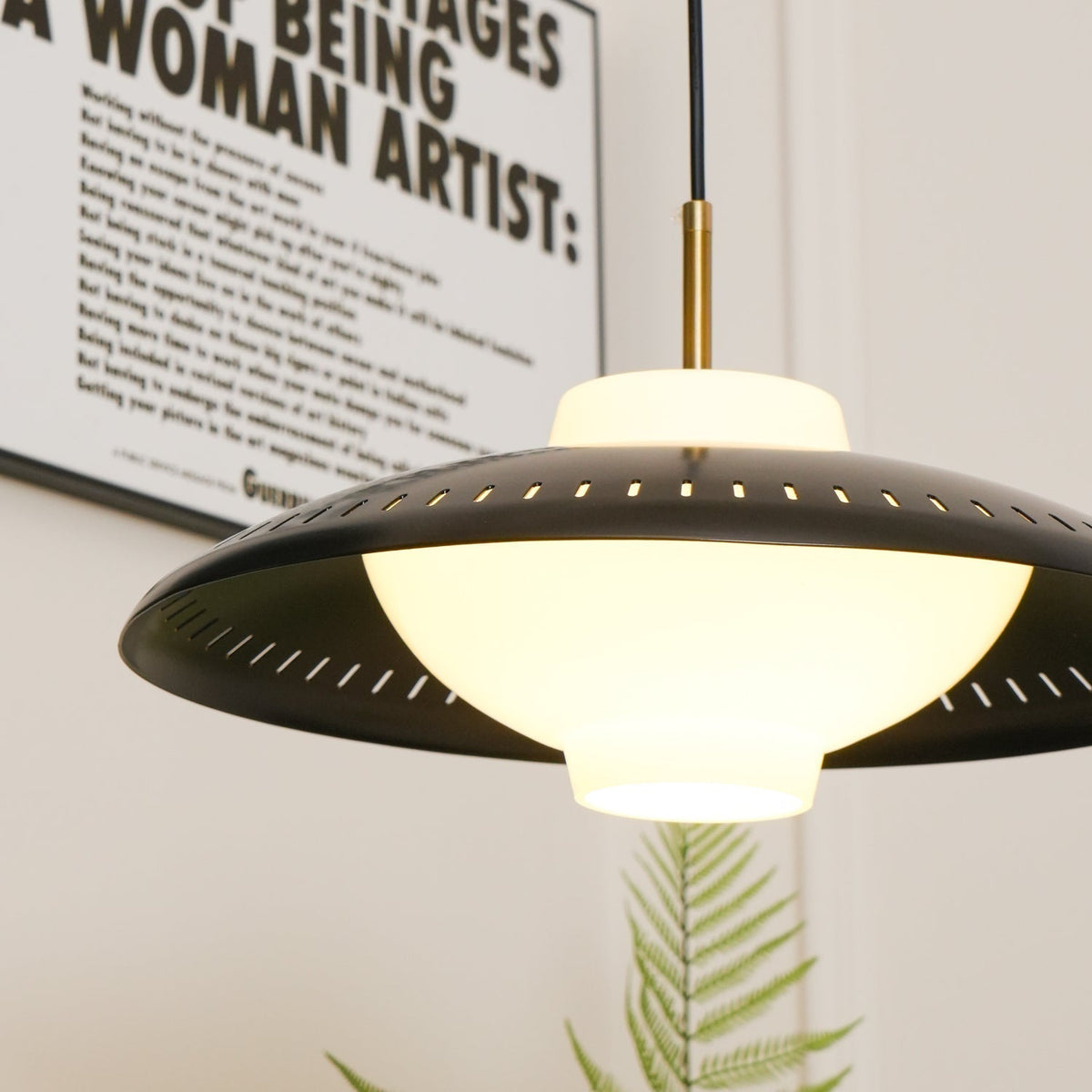 Rocan Classic Minimalistic Pendant Lamp
