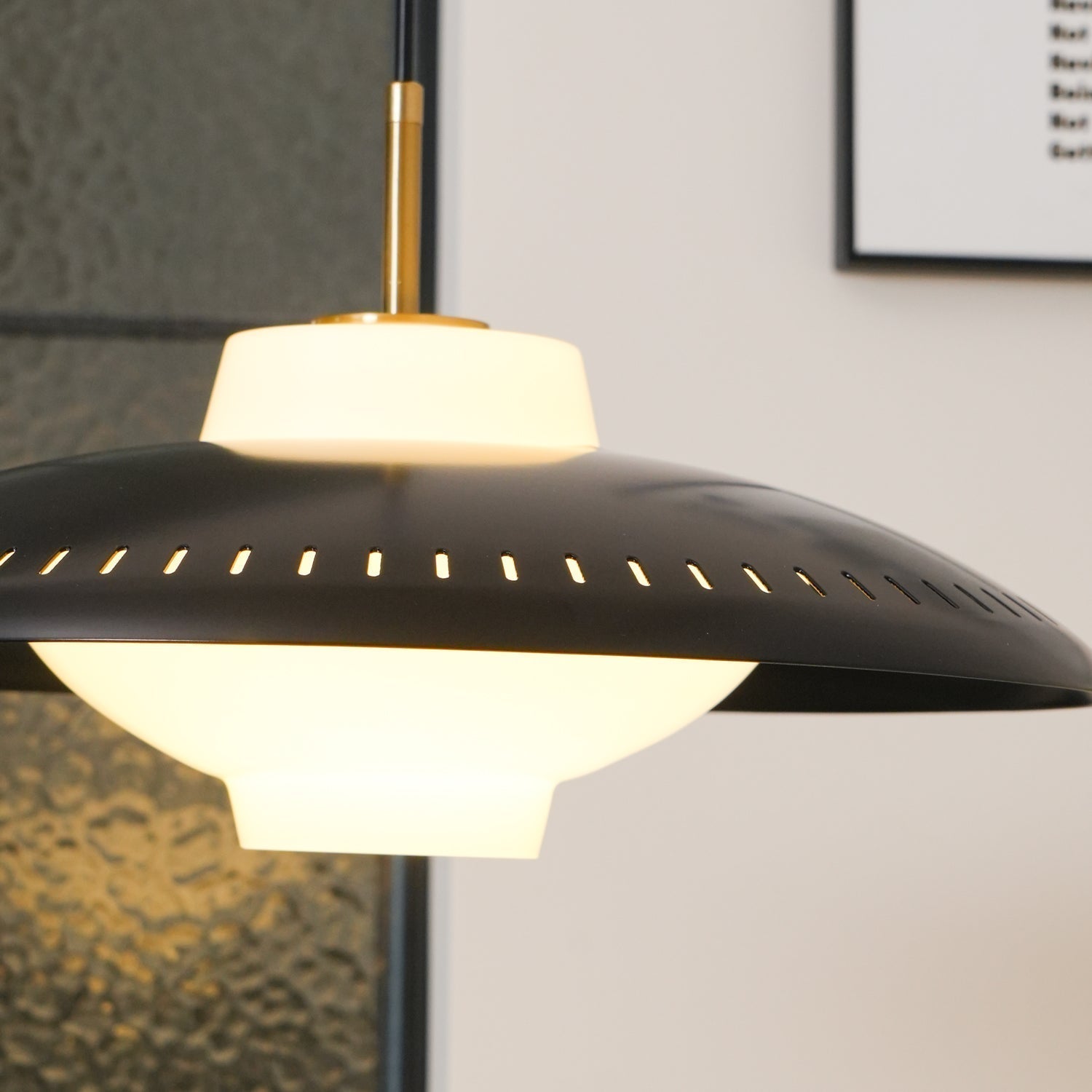 Rocan Classic Minimalistic Pendant Lamp