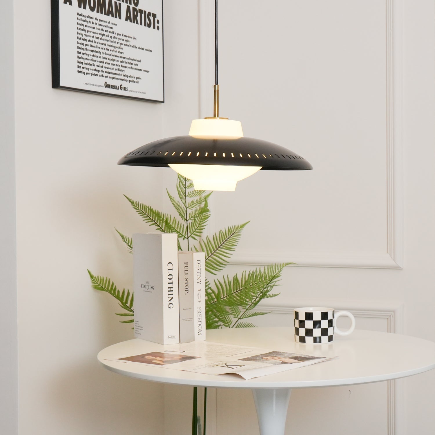 Rocan Classic Minimalistic Pendant Lamp