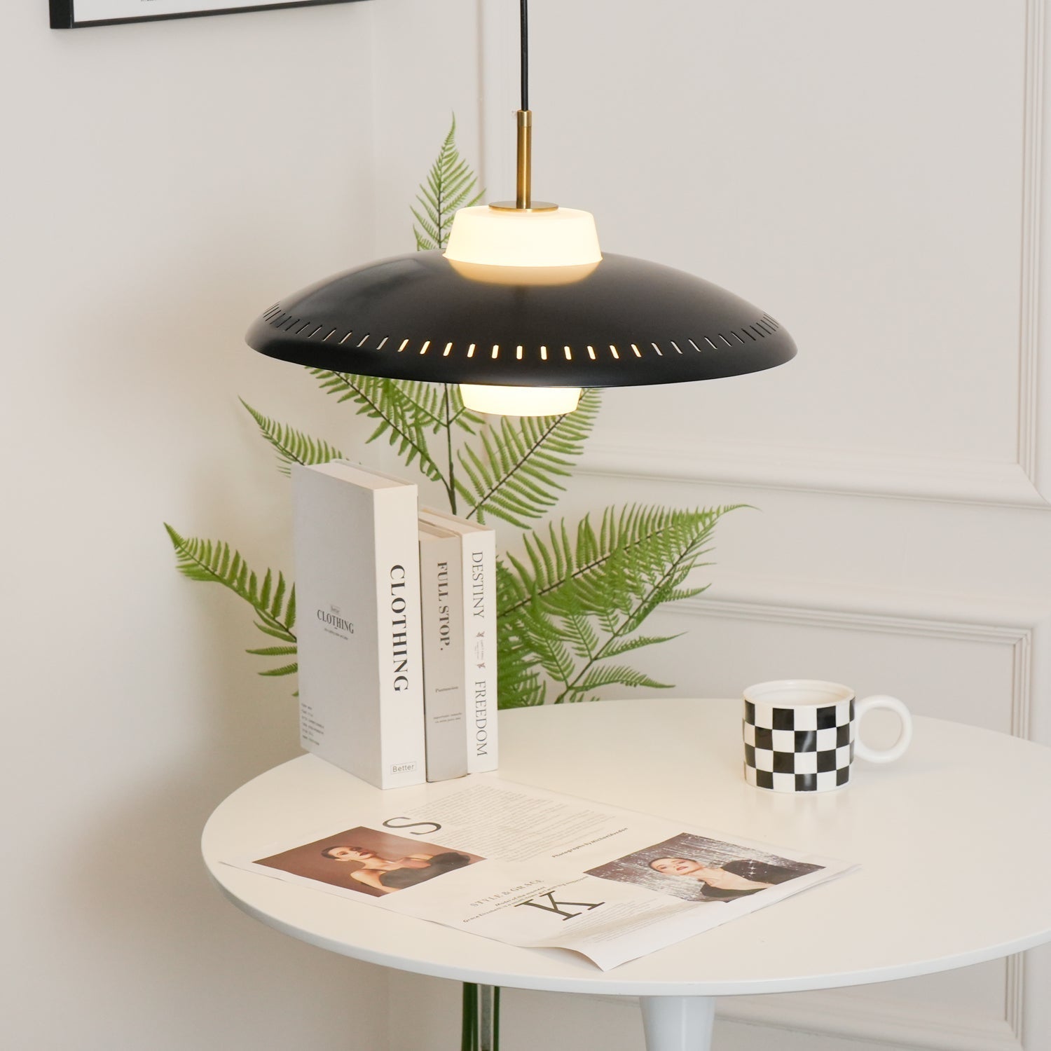 Rocan Classic Minimalistic Pendant Lamp