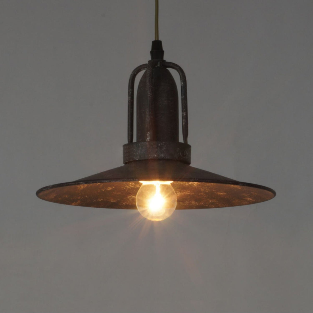 Yrvuvyi Modern Minimalist Industrial Metal Pendant Light
