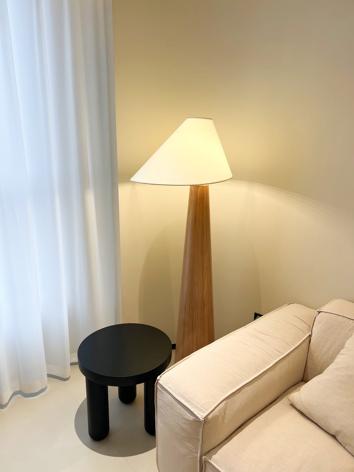 Pinnacle Minimalist Wood Floor Lamp