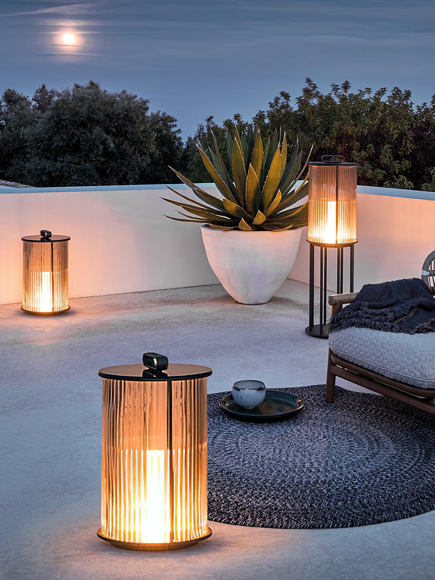 Niri Steel Acrylic Minimalist Floor Lamp