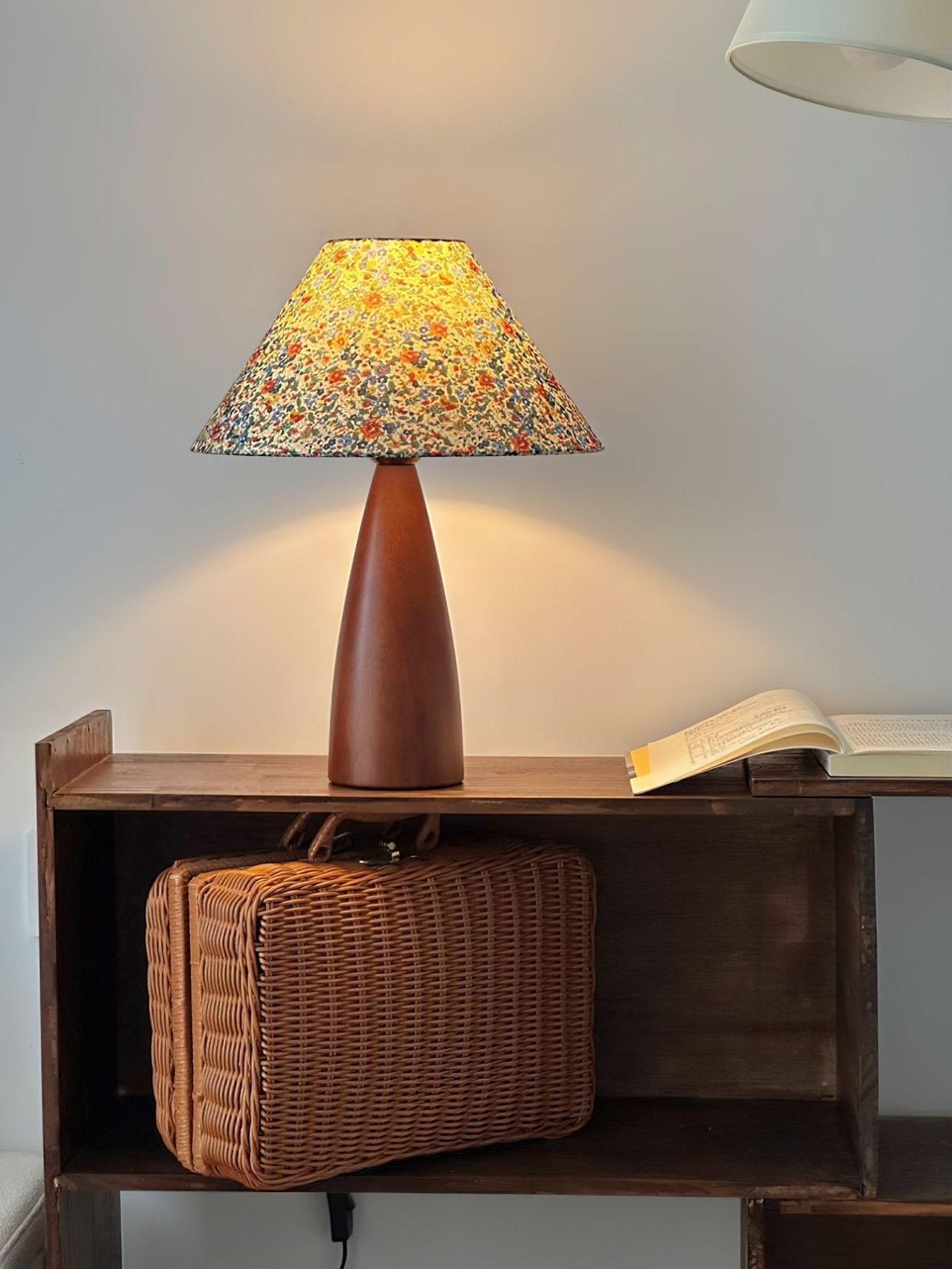 Candice Vintage Wood Table Lamp - Neutral Decor