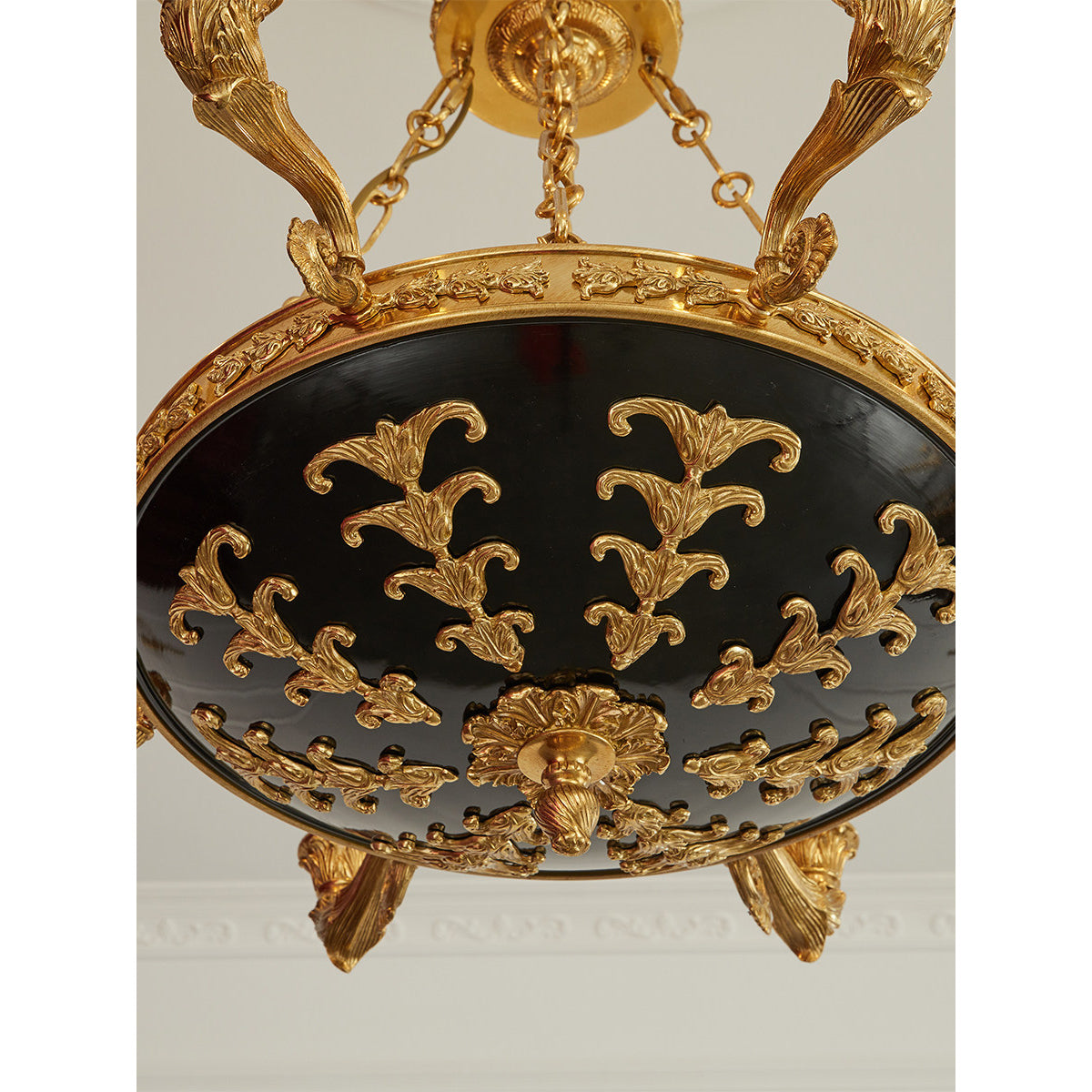 Avenenena Grand Chandelier
