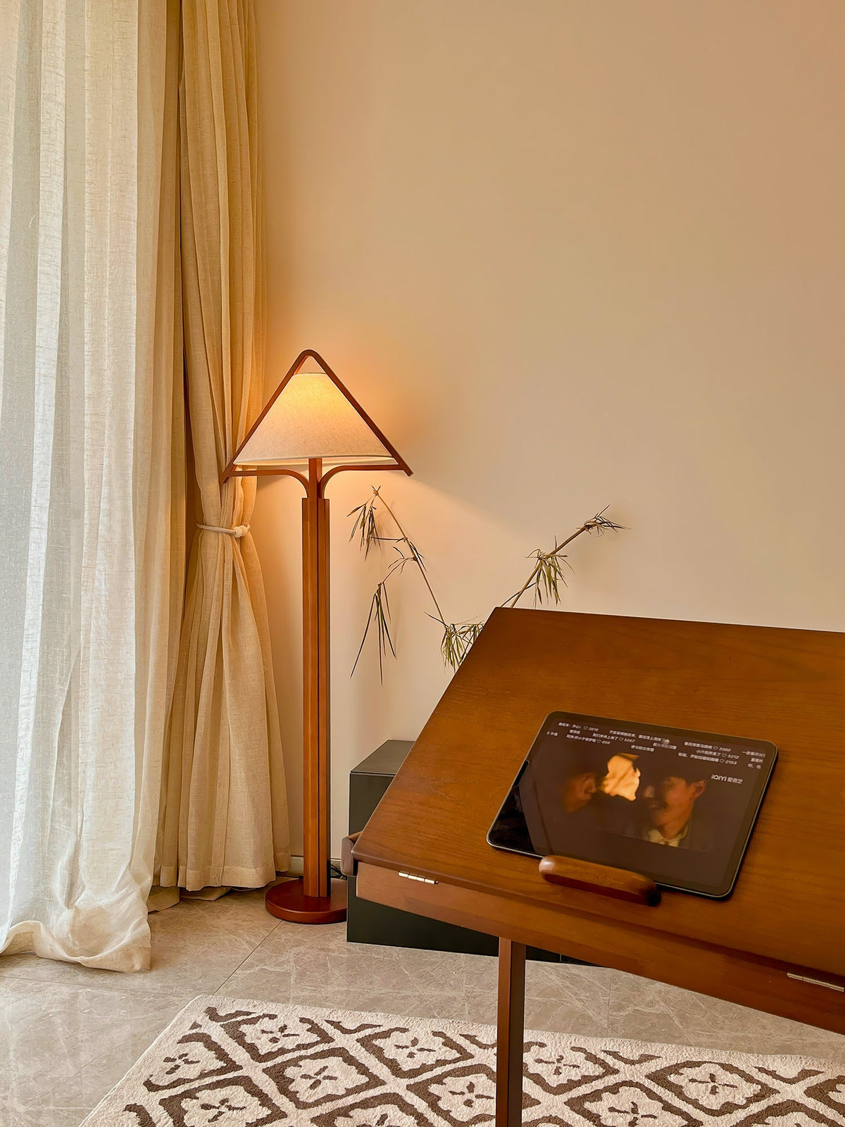 Ersolan Triangular Wood & Fabric Floor Lamp