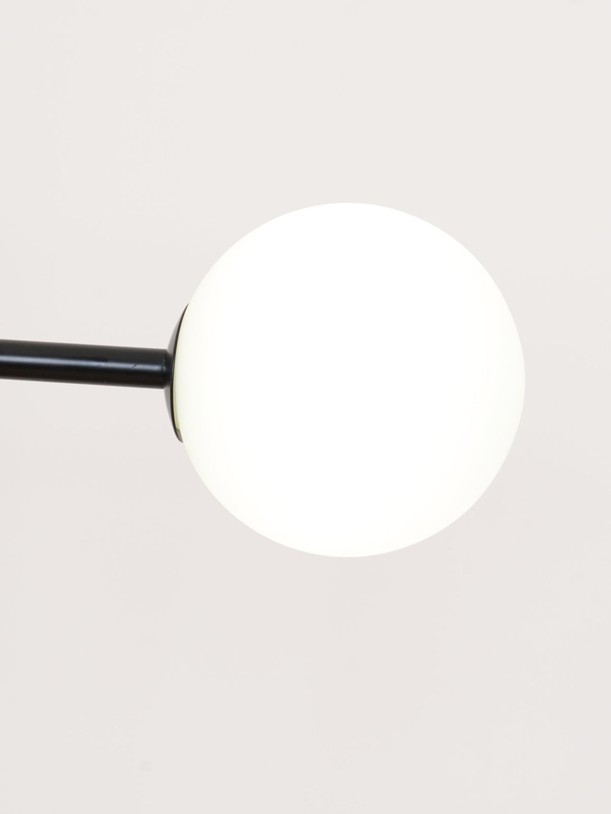 Zanoril Sculptural Floor Lamp