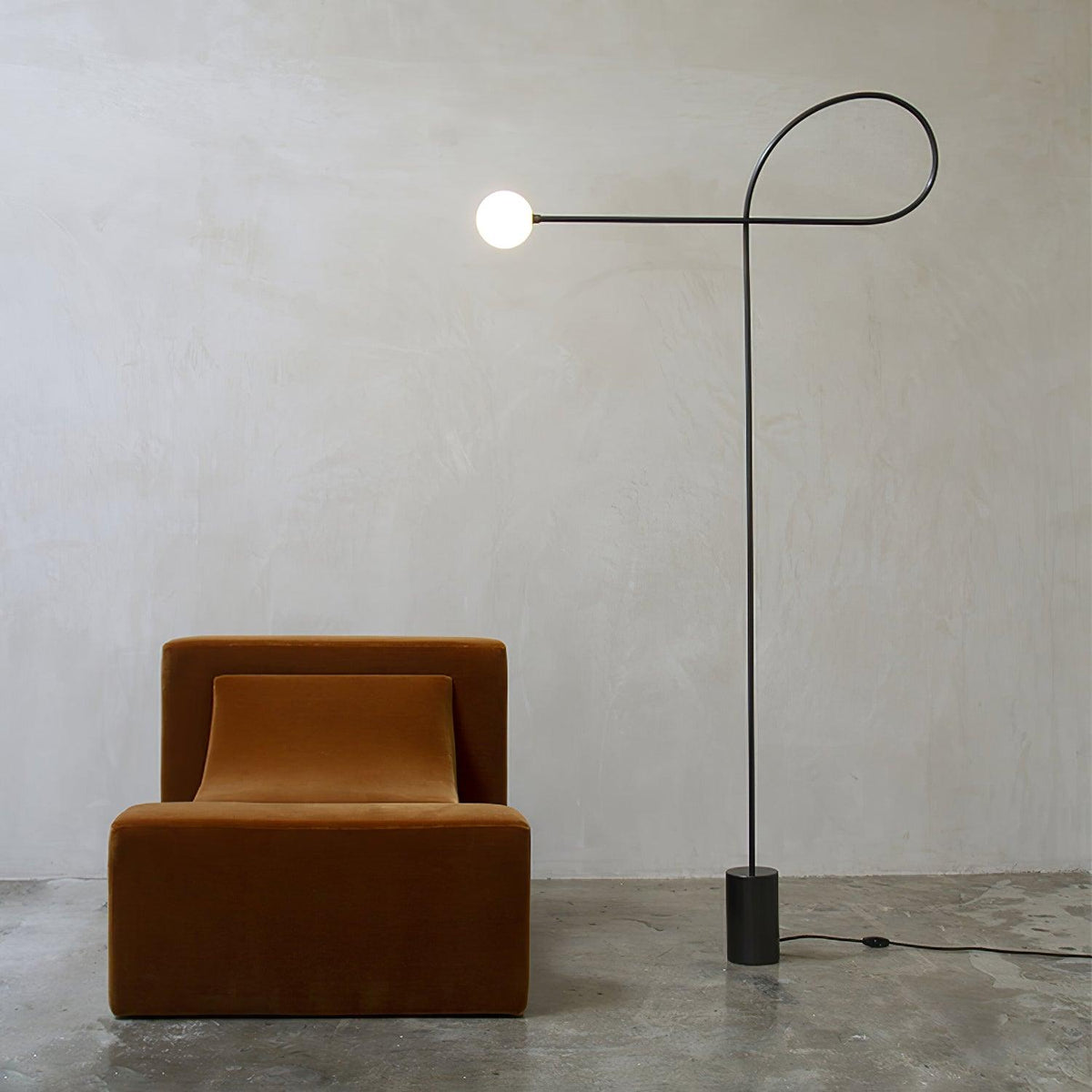 Zanoril Sculptural Floor Lamp