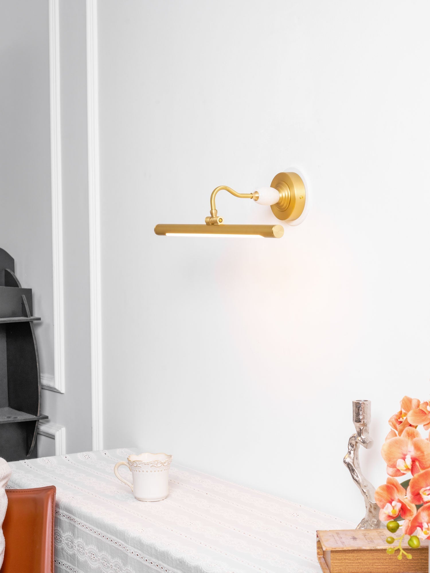 Havenview Art Linear Indoor Wall Light