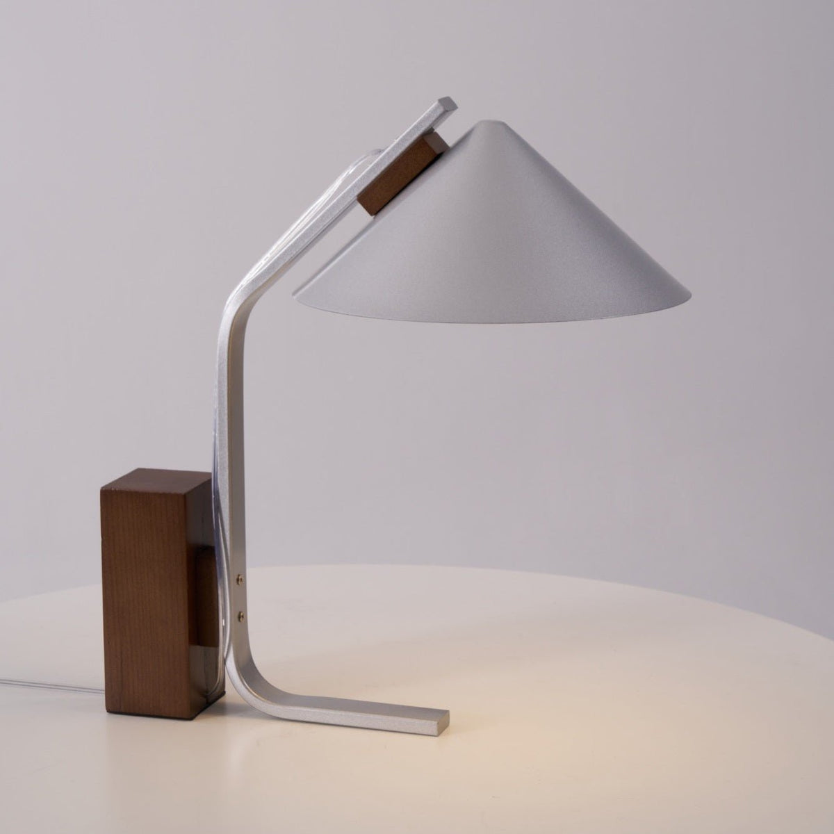 Ireld Modern Table Lamp